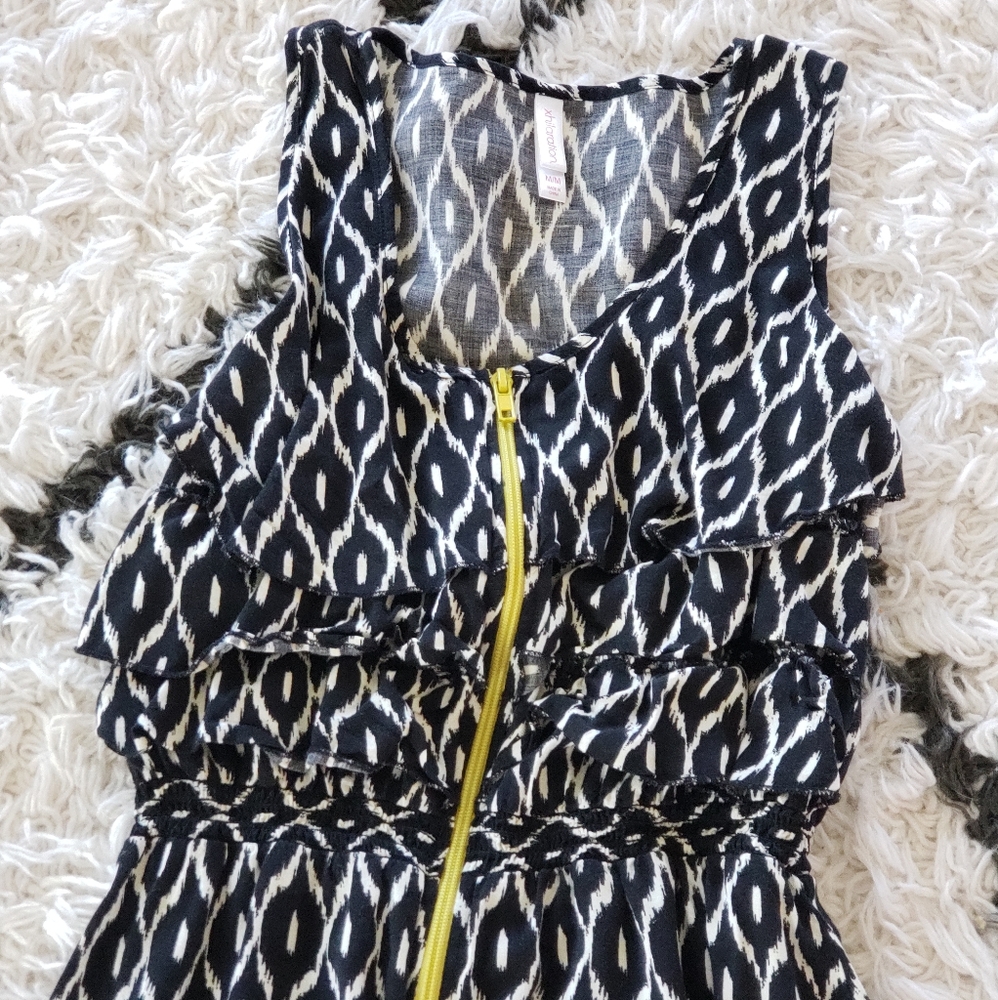 Dress - Picture 4 of 4